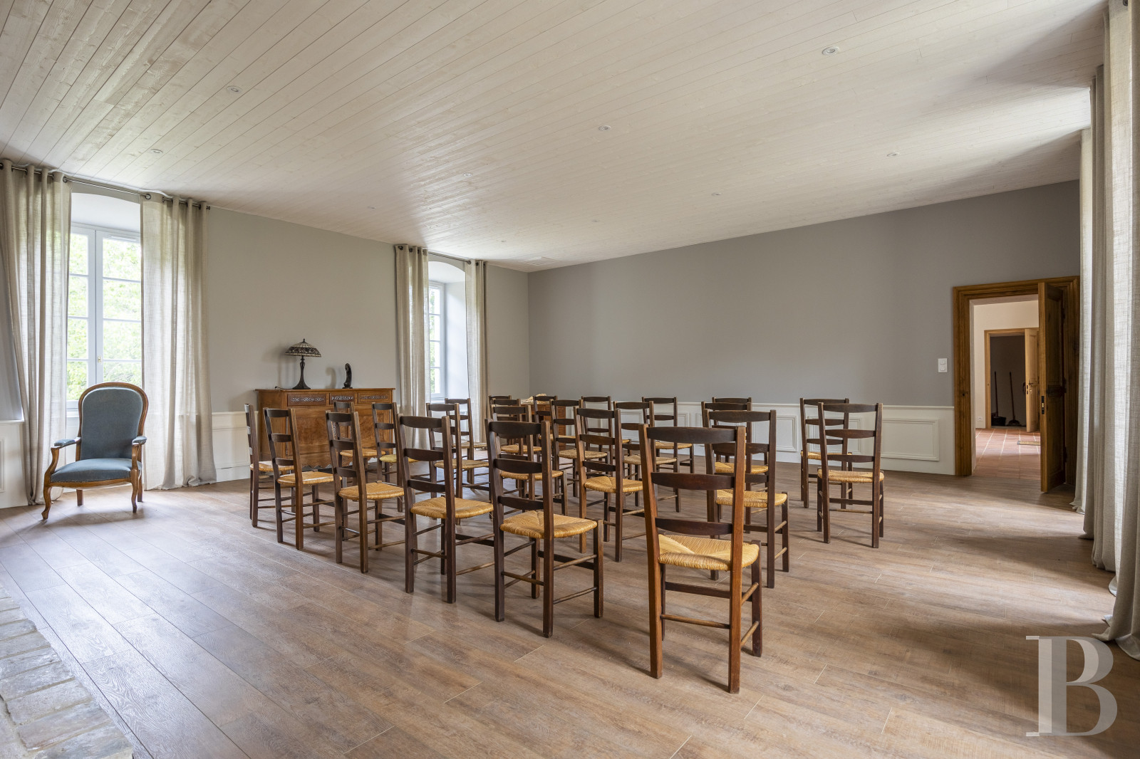 A peaceful stay in a renovated former Cistercian abbey in Vendée, not far from La Roche-sur-Yon - photo  n°31